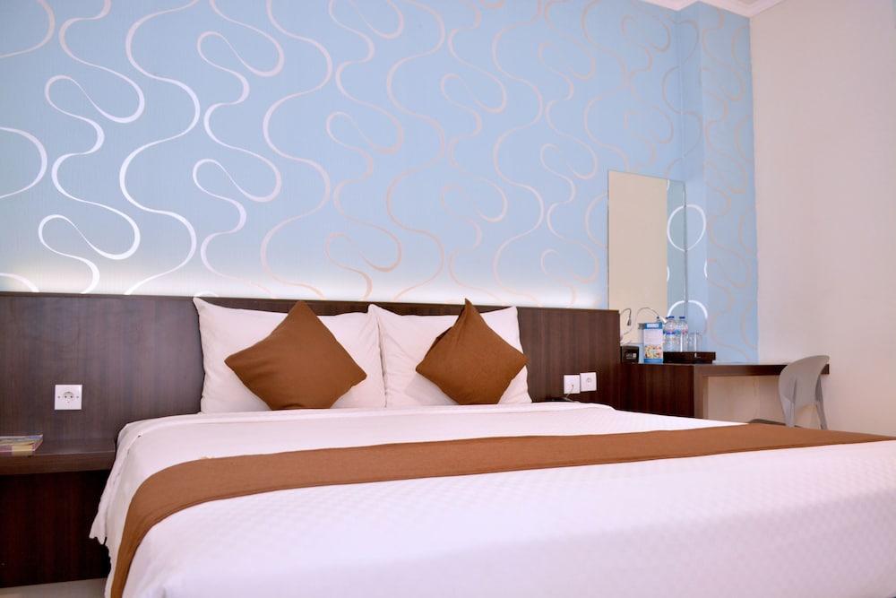 Hotel 88 Embong Kenongo - Kayun By Wh Surabaya Exterior photo