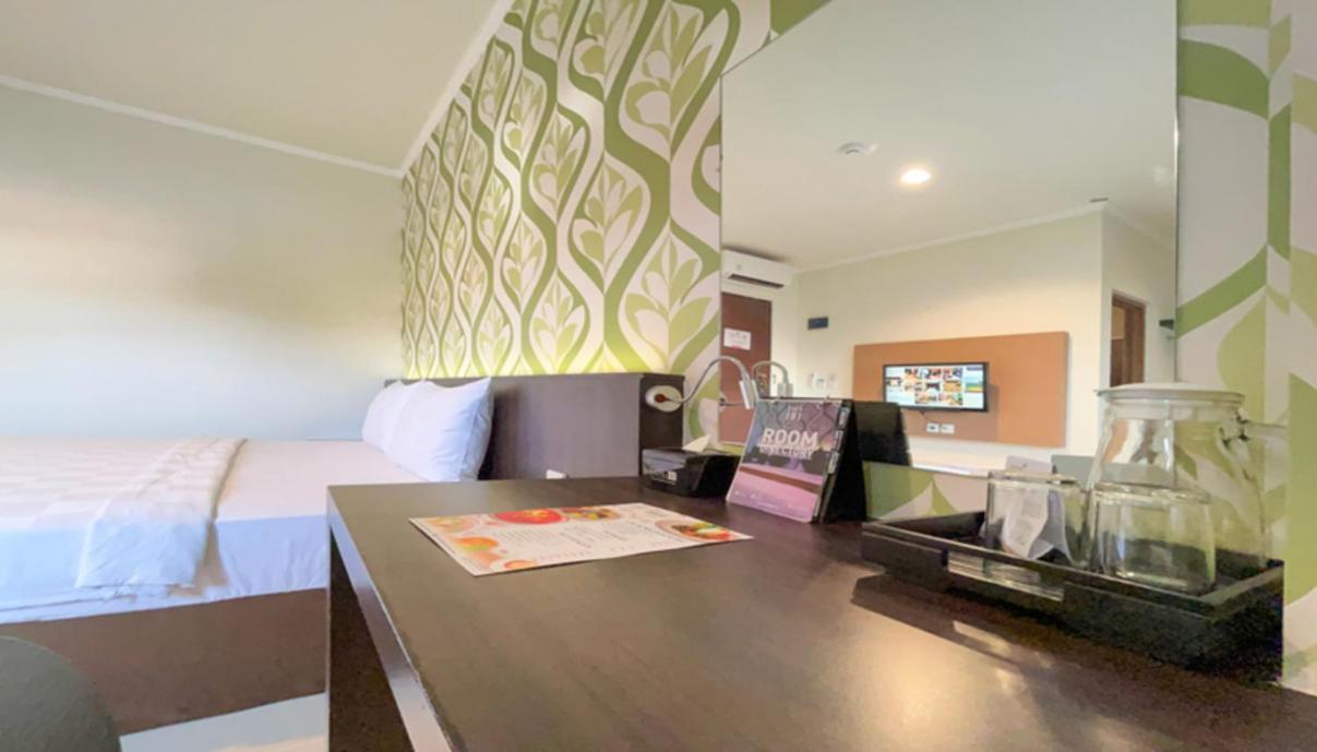 Hotel 88 Embong Kenongo - Kayun By Wh Surabaya Exterior photo